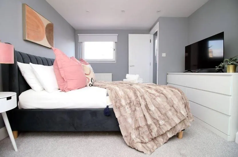 Wyndham Road 3Br Lin Pontcanna Cardiff United Kingdom